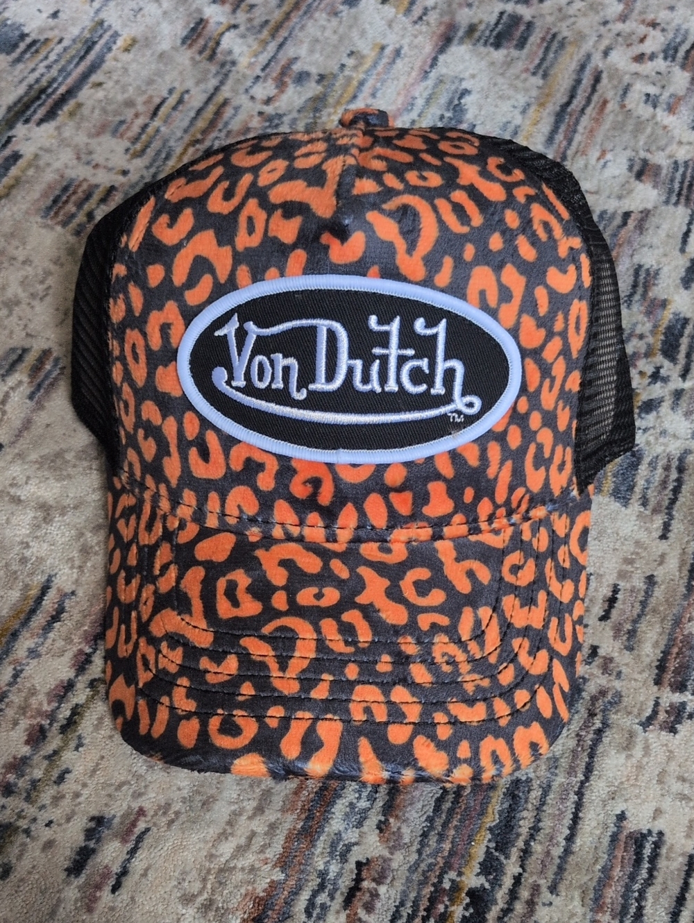 NWT Von Dutch Orange Leopard Print Trucker Hat